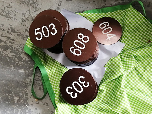 东莞铝标牌生产厂家