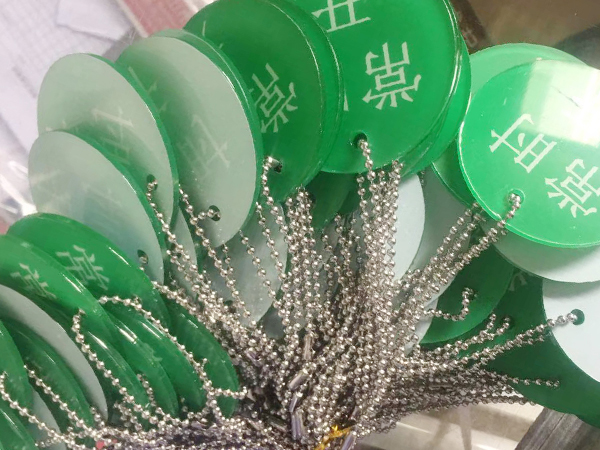 东莞亚克力标牌生产厂家